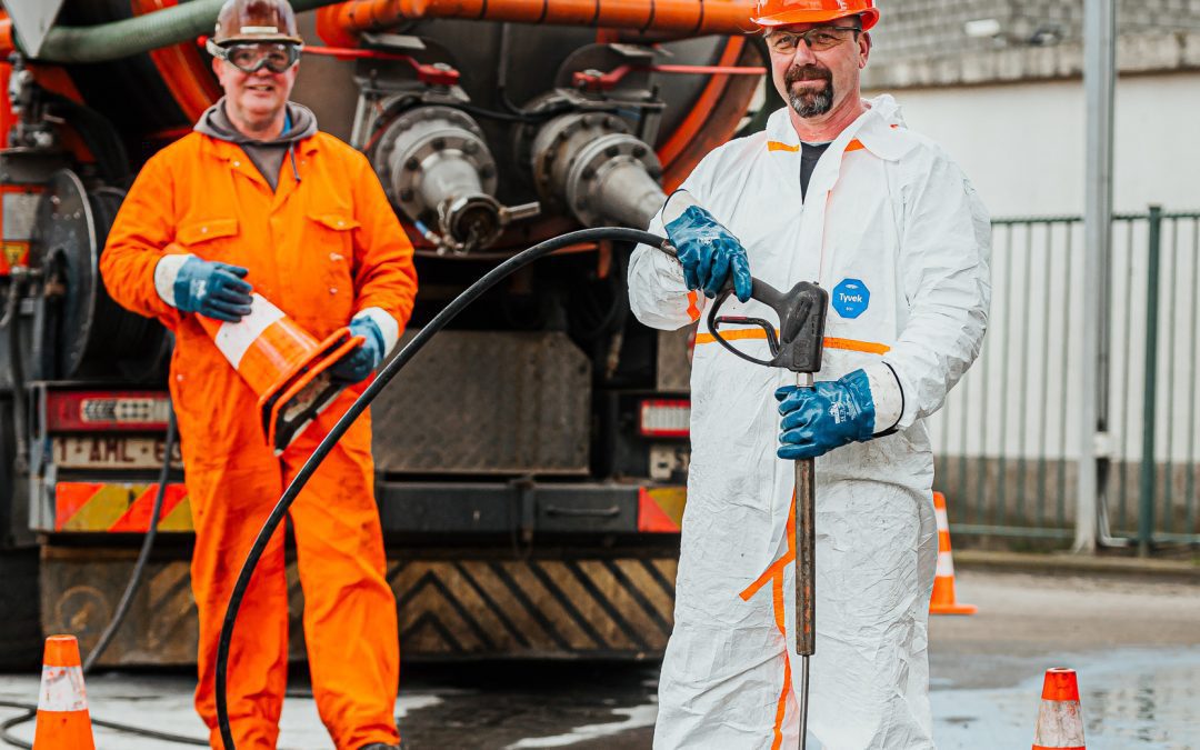 Industrieel reiniger met rijbewijs B of C/CE